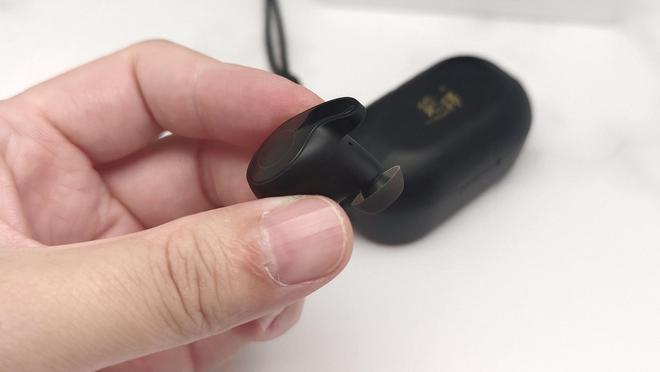 年“备受瞩目”降噪耳机排行榜大揭秘龙8囯际预测未来抢先体验：2025(图5)