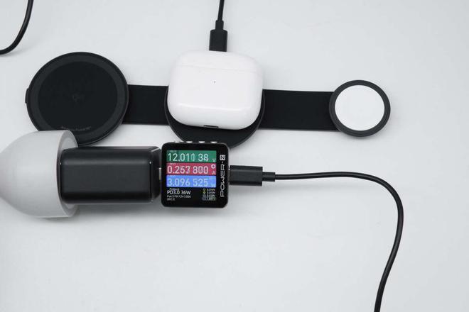 三折叠？Anker 折叠三合一无线充评测Long8国际平台登录入口Anker也出(图9)